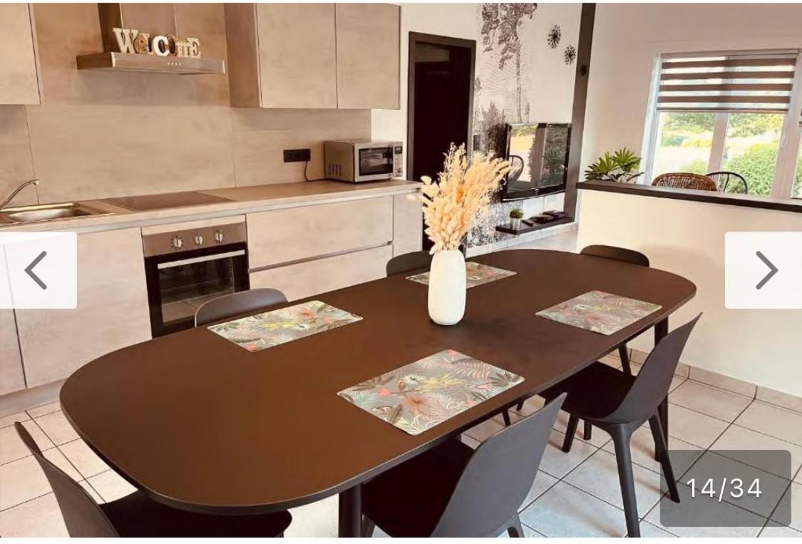 La Villa Bastogne Gite 4 Personnes エクステリア 写真
